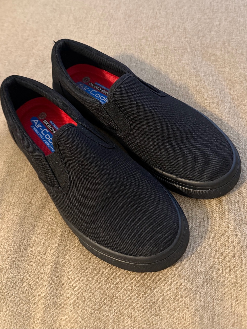 Skechers Work Footwear Black Slip-on Canvas Sneakers. Size 6.5. New in Box.